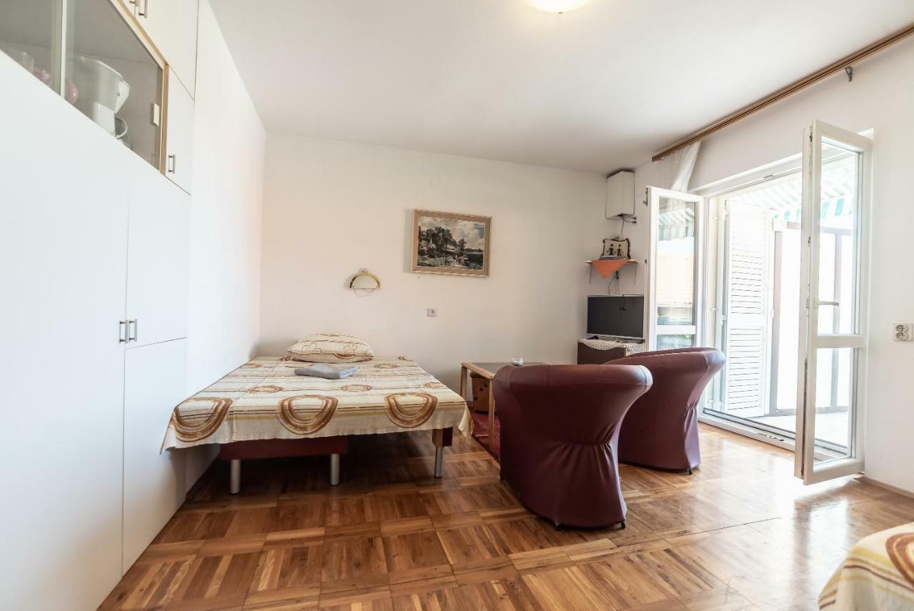 Kiwi Apartments Gornji Karin Exteriér fotografie