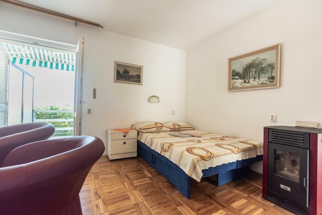 Kiwi Apartments Gornji Karin Exteriér fotografie